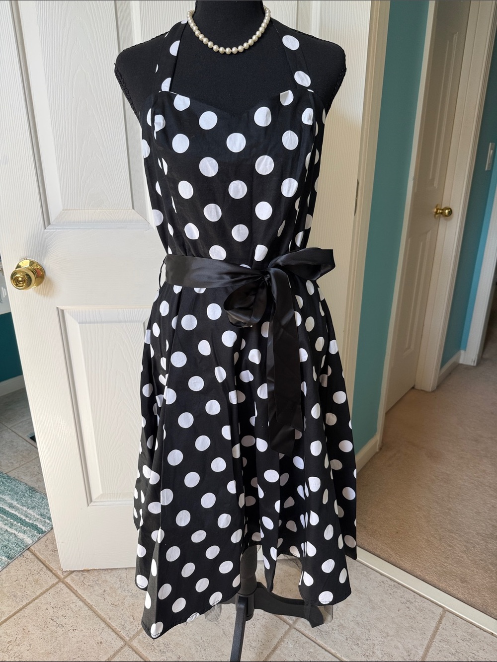 Hearts & Roses Black White Polka Dot Rockabilly Halter Swing Dress Size 14